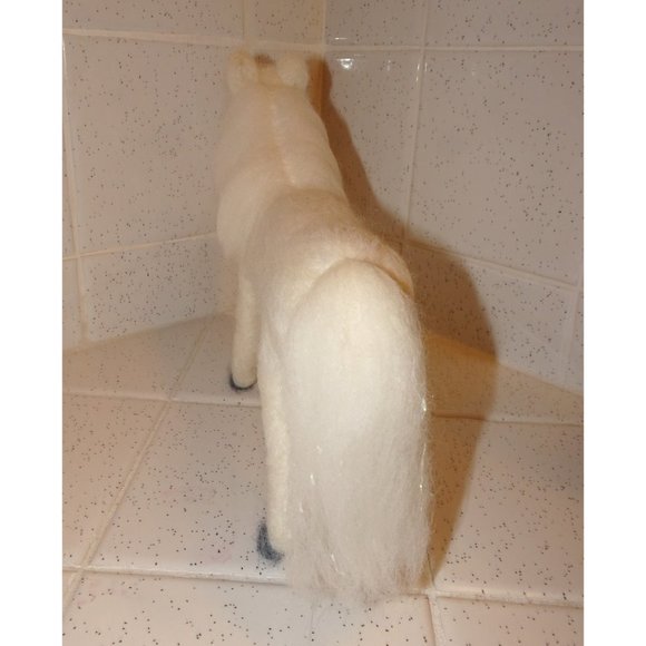 Needle Felting White Horse hand made - Picture 10 of 10